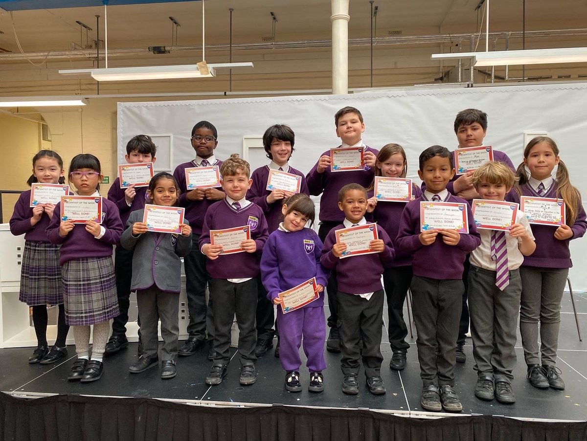 HPA_Philip_Lane's tweet image. Science week closing ceremony ended with a bang! 💥 A huge thank you to Ms Pearce for organising and delivery such incredible assemblies and workshops. We’re already looking forward to next year! #BritishScienceWeek #HPAPLScience @HarrisFed @WCSQM