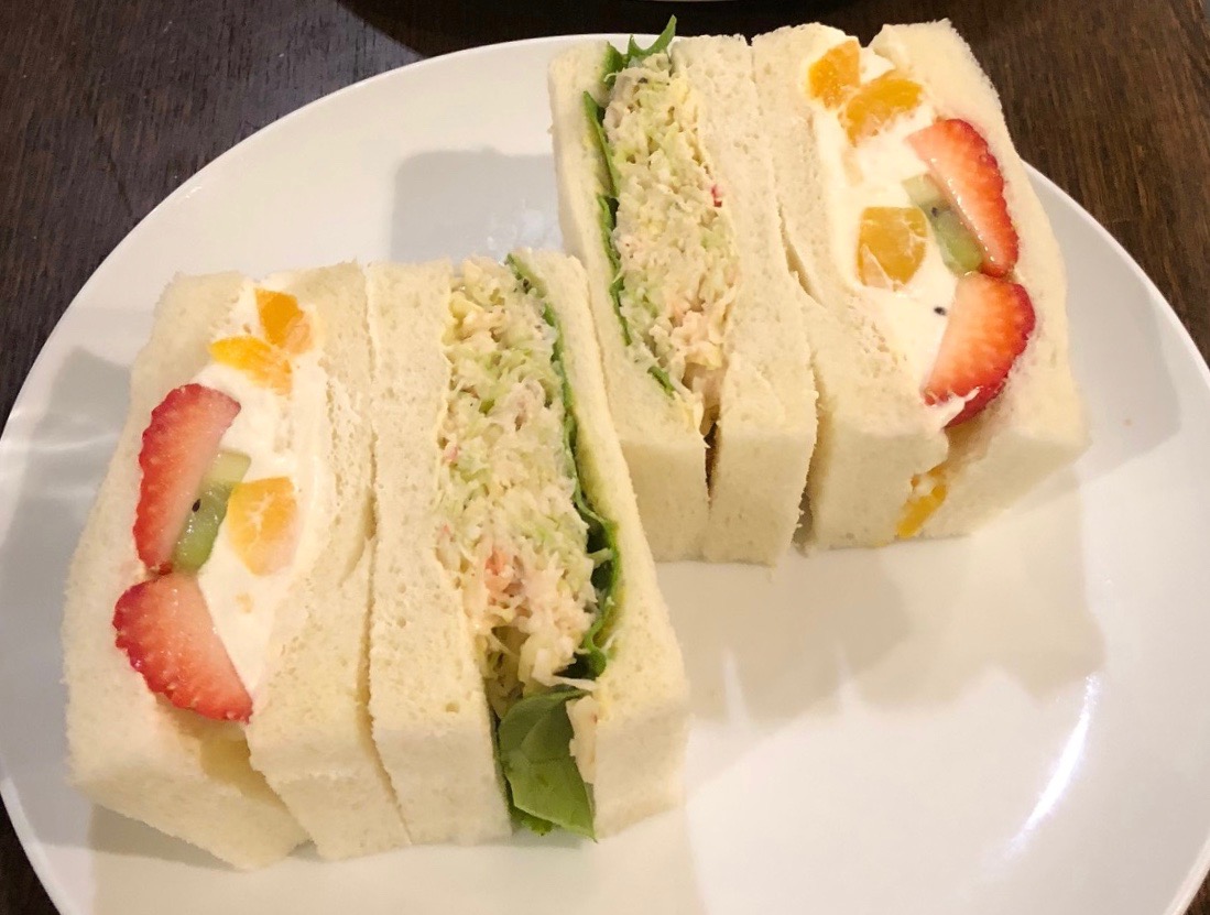 satumeshi's tweet photo. 「大通駅地下グルメ！」
大通駅地下道の西と東からおすすめの店を紹介しました！
#大通グルメ #大通地下 #札幌グルメ 
https://t.co/Dt5jmGmgVa https://t.co/RyrkBmUqjh