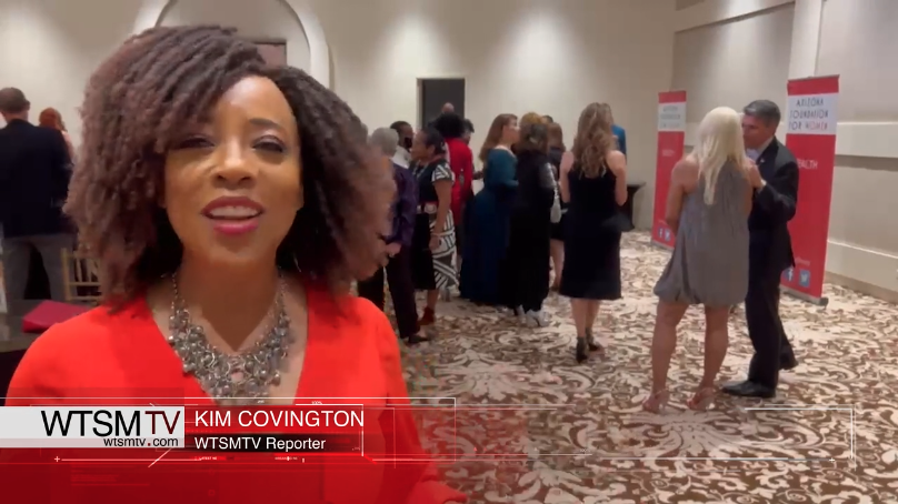 2secondmedia's tweet photo. Our very own Kim Covington  attended this year’s amazing 2022 Silver Soirée by the Arizona Foundation for Women on Thursday night.  An amazing night honoring Shiela E., Debbie Nez-Manuel, and Dr. Candace Lew.  Check out our report on https://t.co/vB5EKfqezA. https://t.co/1rW1O6JNx2