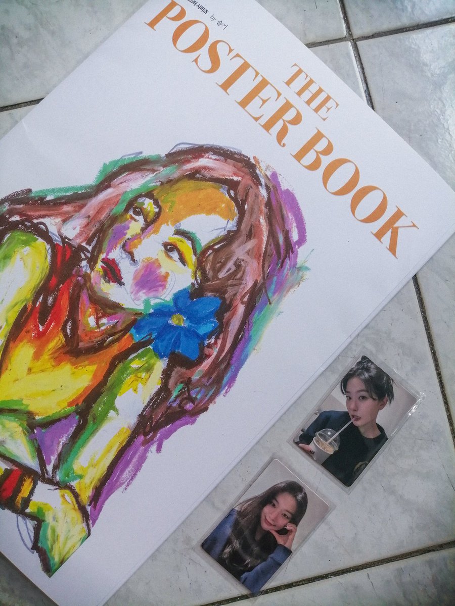seulgiibearcart's tweet photo. my seulgi poster book is here na aaaaaaaa ang bilis! thank you so much @fortheseoulph for the smooth transaction as well as accommodating me well 💓 #FTSFeedbacks https://t.co/RWwVy9ixLK