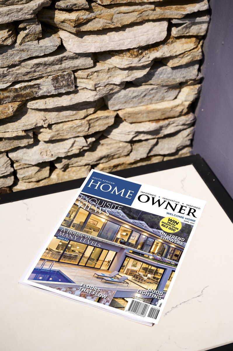 SAHomeOwner's tweet photo. Marvel at spectacular views, 6 featured properties and stand a chance to win prizes worth over R62 000 in the 180- page April 2022 issue of @SAHomeOwner. On sale 18 March 2022 at all retail outlets and online on @zinio. Available from @PicknPay @CheckersSA and @WOOLWORTHS_SA https://t.co/HmmJl9XsmX