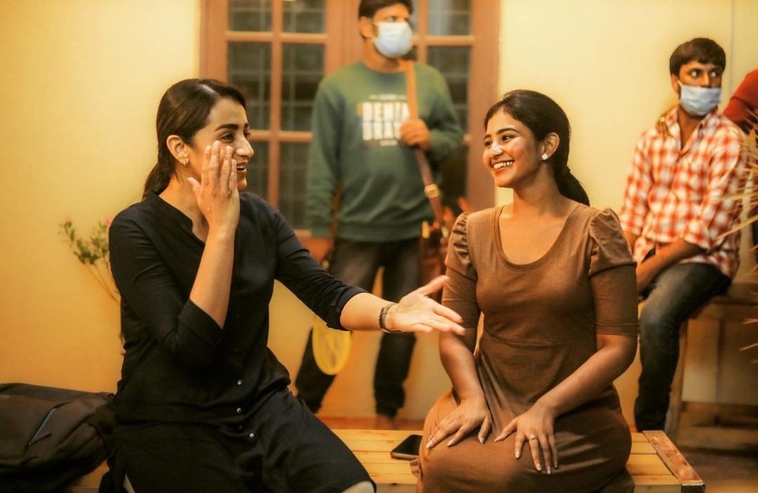 FOHHE2mXwAQ0Ixk?format=jpg&name=medium