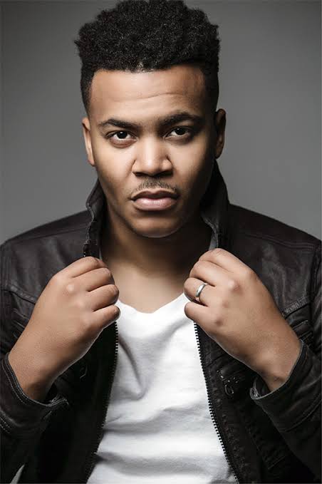 METROFMSA's tweet photo. NEW MUSIC: #FreshFromTheStudio @Brenden_Praise joins the team to chat his new track #Misava with Vanco &amp; Kasango. 

#TheMorningFlava 
@moflavadj @owenhannie @melbala @MosheNdiki https://t.co/QmR2WGvBpF
