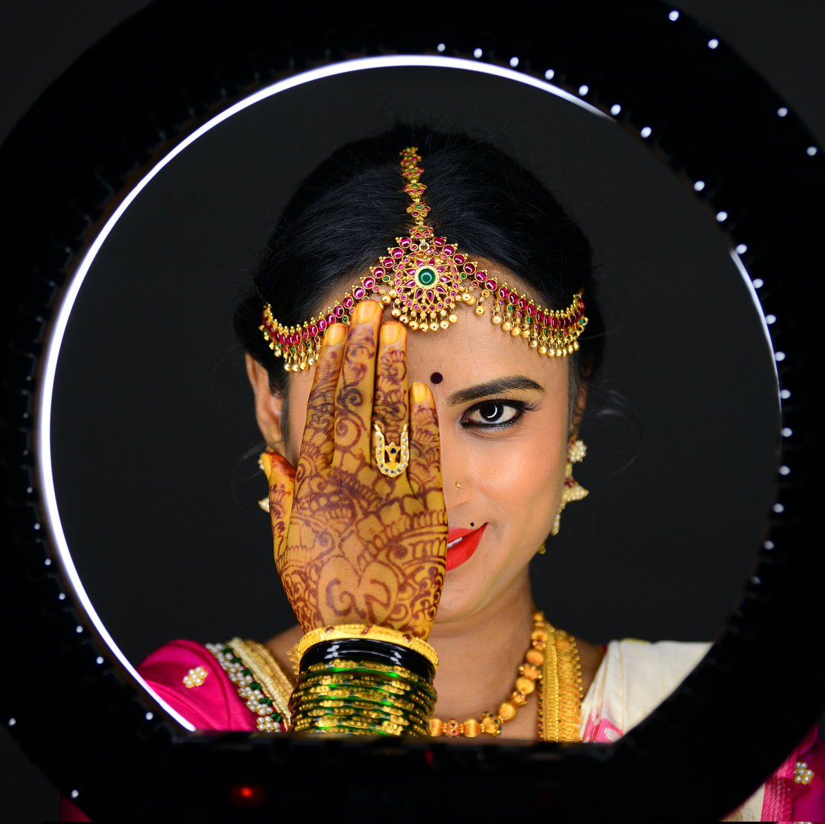 Nisha_gowru's tweet photo. #NewProfilePic
Once in a Lifetime Opportunity To Be a Model and Pose As Photographers Ask You!! A Pic from #LifetimeEvent https://t.co/WdoekpuwtI