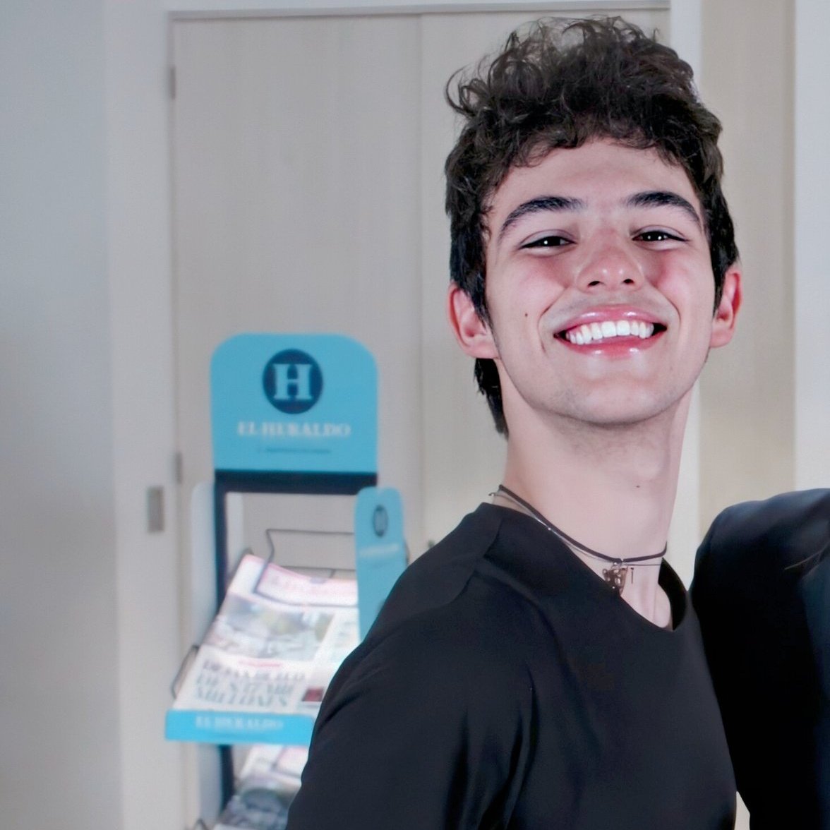 lynchxgress's tweet image. Como se veía      ///      Como se sentía

EL VUELO DEL DRAGÓN