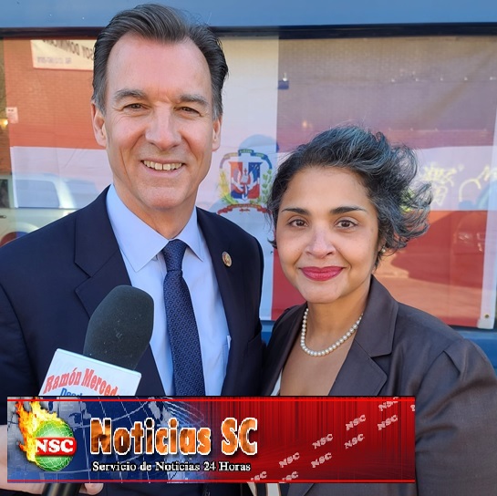 1NoticiasSC's tweet photo. Video: Dominicana dice por qué fue seleccionada como candidata a vicegobernadora NY, https://t.co/oZIsFhlrPd https://t.co/CuJLkmmk1R