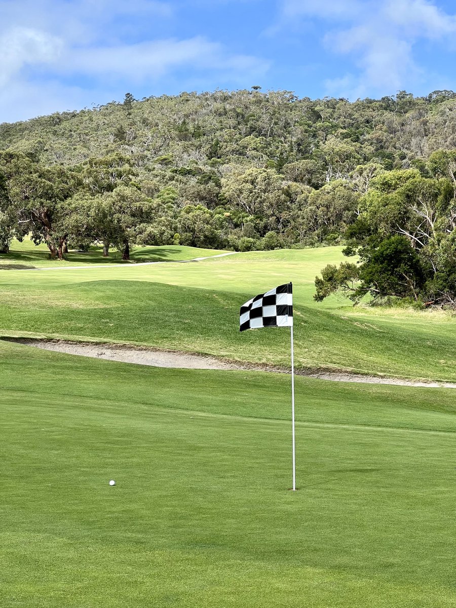 nonsensiblekate's tweet image. It’s been a while. #howgoodisgolf #notabaddayforit