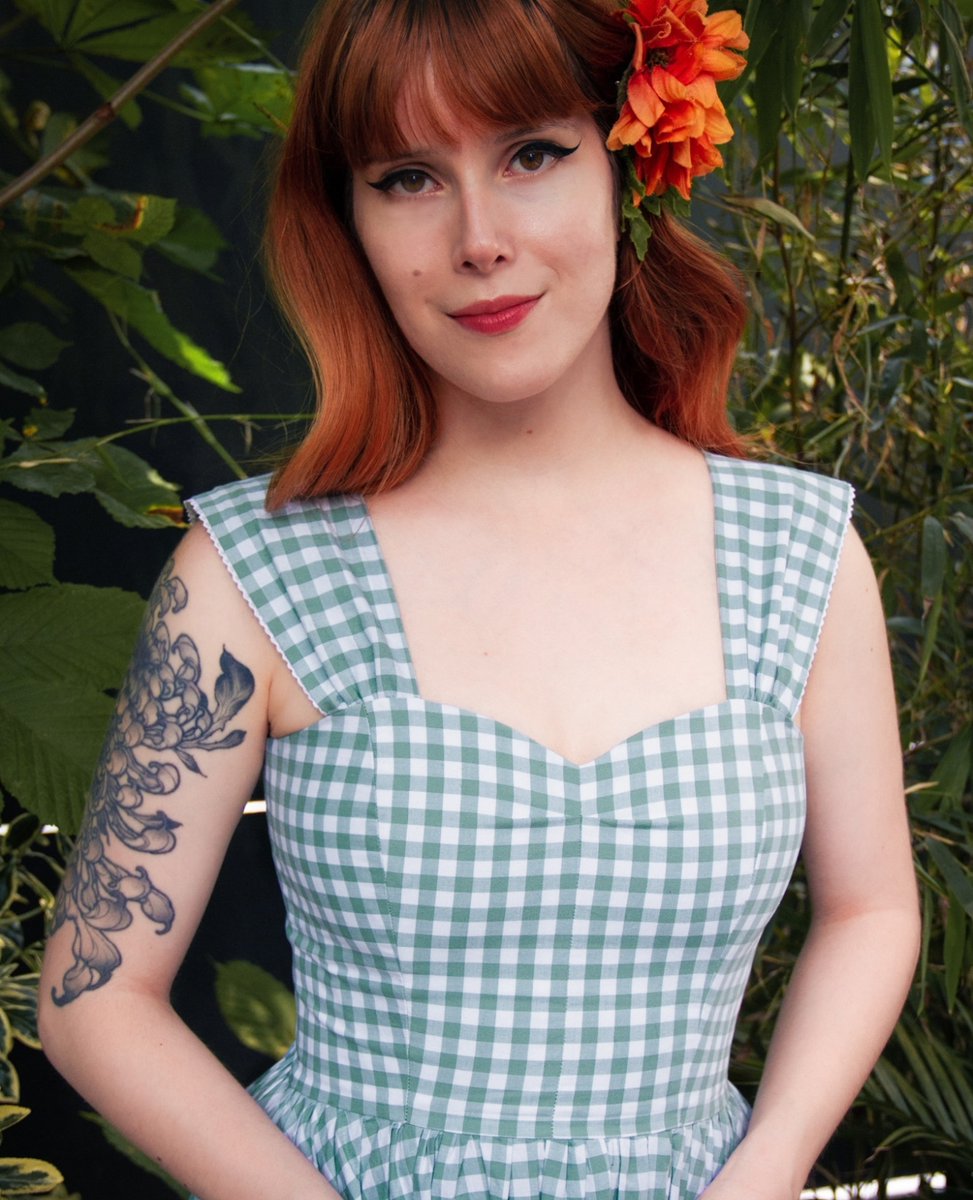 MinervaFabrics's tweet photo. These 3/8in ginghams from @robertkaufman are a perfect scale for gorgeous dressmaking projects like this pretty @gertie18 Charm Patterns Lamour Dress by @atelier.deborahka

https://t.co/AMjrm1qpSy

#Minerva #Fabric #Fabrics #Sew #Gingham #GinghamFabric #LamourDress #CharmPatterns https://t.co/ebT3PywJtG