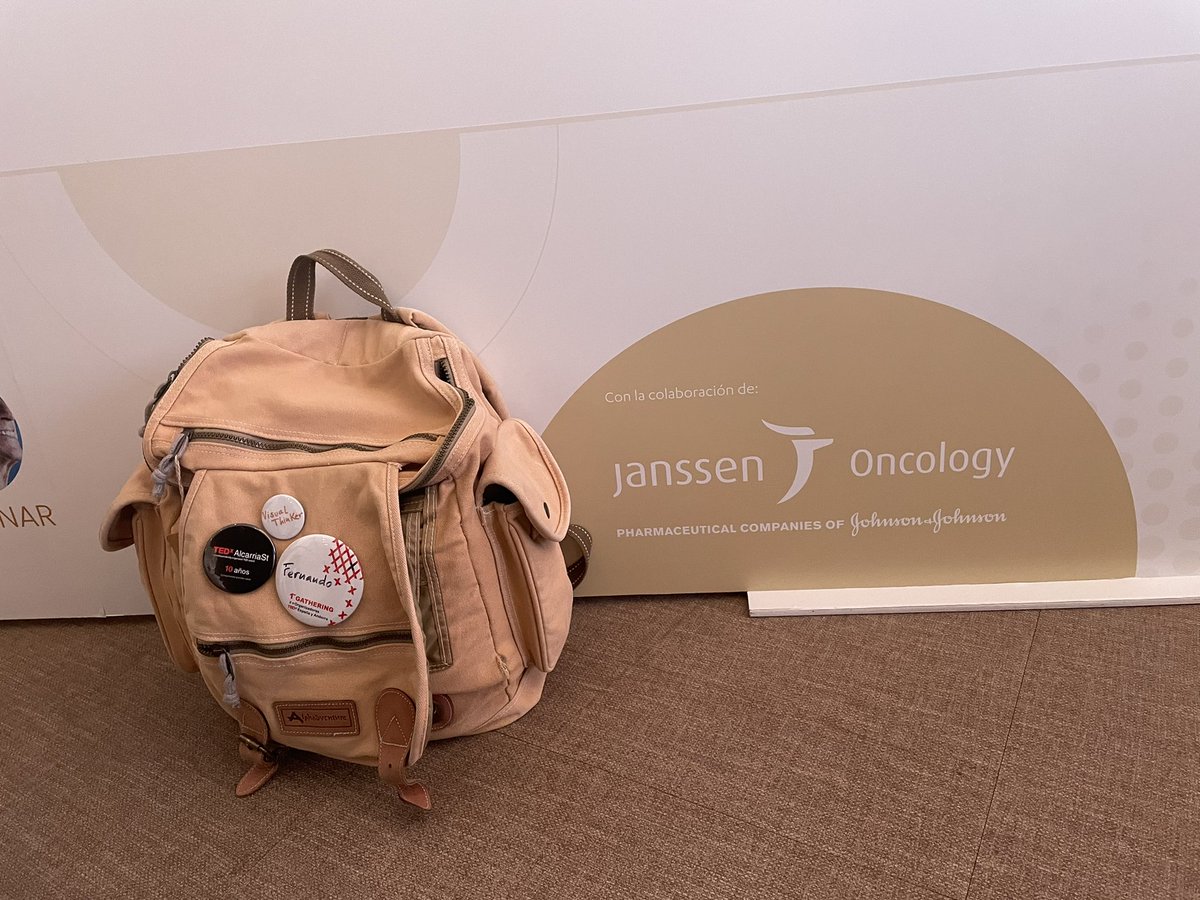 bevisualthinker's tweet photo. “The patients are waiting” #FfPaciente a @JanssenESP
Dibujo en directo para #ProyectoAndrogeno2022 sobre #CancerDeProstata en @RiuHoteles
Gracias Dr Joaquín Casariego García-Lubén por el apoyo técnico
#VisualThinking
#GraphicRecording
#DibujoDeIdeas
#MetaforasVisuales https://t.co/gAd6E97HCs