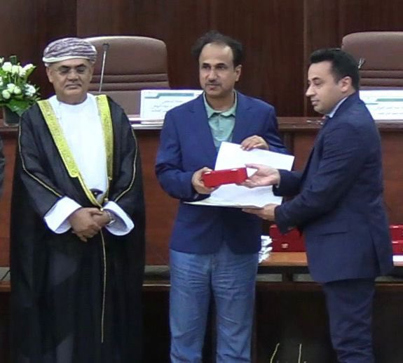 كانت الدوره رحلة ممتعة ابحرنا خلالها في عوالم القانون ودهاليز القضاء . تبادلنا خلالها مع اشقائنا في المغرب النقاشات الهادفة والخبرات النافعة…
المحامي خليفة بن مرهون الرحبي