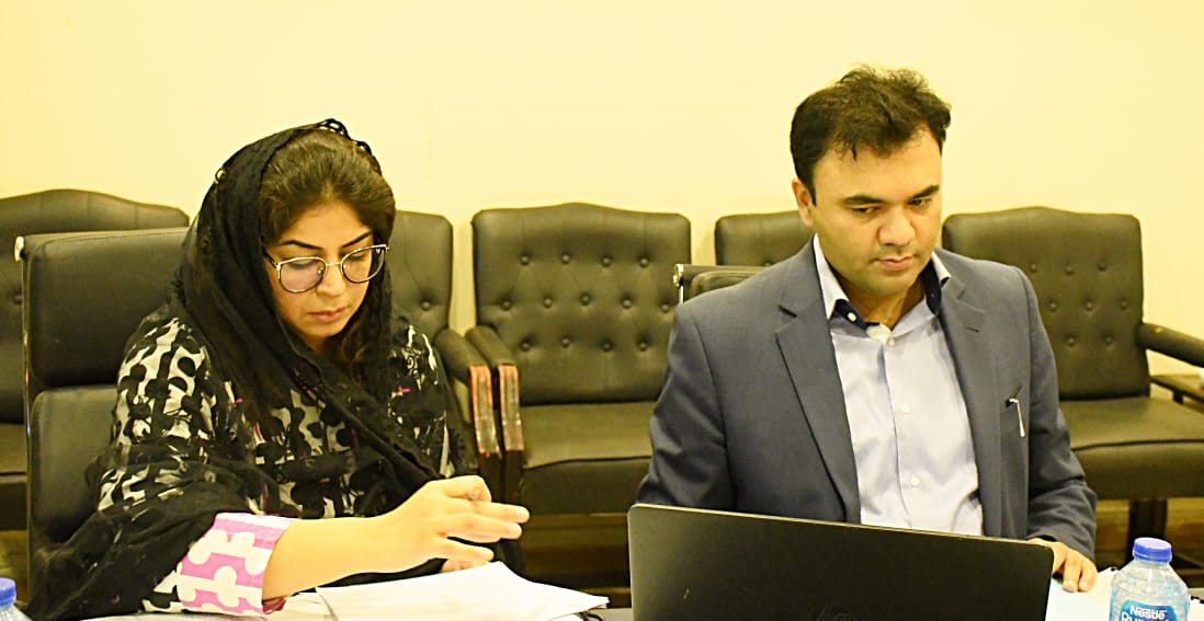 SELD_Sindh's tweet photo. reporting & reform progress of SE&LD on Education Sector Plan & Roadmap (2019-2024). Meeting was attended by Chief Program Manager #Reform_Support_Unit CPM, Ms. Benish Fatima and other concerned officials from SE&LD, Finance Department, European Union and #UNICEF. https://t.co/O9CJfGSveX