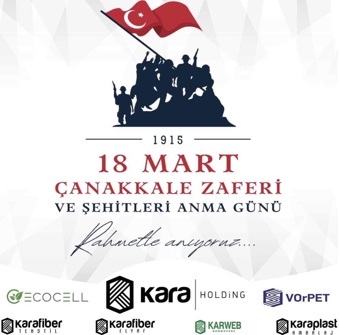 Dur yolcu! Bilmeden gelip bastığın 
Bu toprak, bir devrin battığı yerdir. 
Eğil de kulak ver, bu sessiz yığın 
Bir vatan kalbinin attığı yerdir.