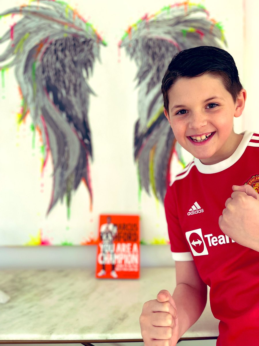 When your 9 year old chooses his own hero for #ComicRelief2022 🤍 <a href="/MarcusRashford/">Marcus Rashford</a> you are inspiring the next generation 🤍 thank you for being a champion! 

#MarcusRashford #youareachampion #ComicRelief #nextgeneration 
<a href="/ManUtd/">Manchester United</a> <a href="/England/">England</a>
