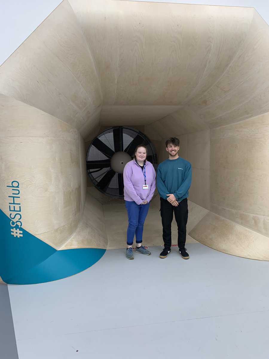 Thanks @JamiePringle @thecyclephysio @Vorteqsports yesterday. An awesome opportunity to finish some #research with wind tunnel data and show keen @ntueng MEng #sportengineering students the facilities and application of their work. #SPEEDLab #aero #cycling #ssehub