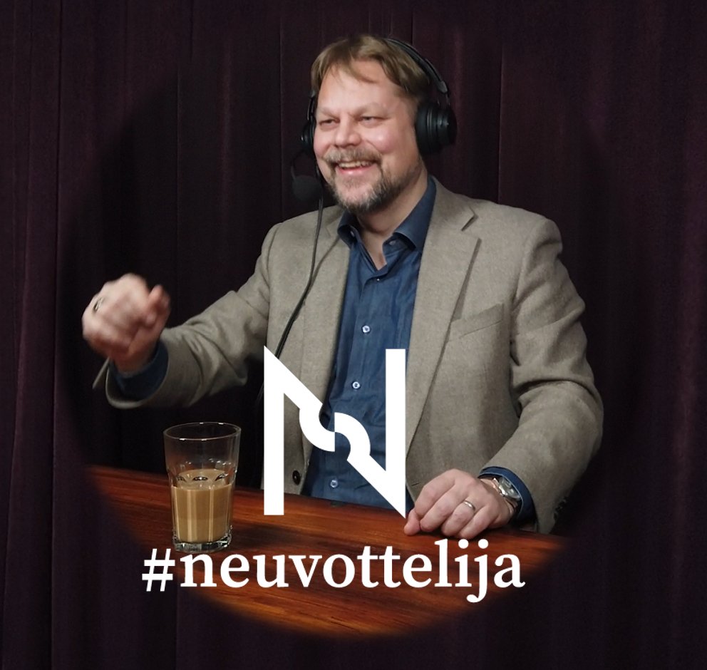 podcastfi1's tweet photo. Yli miljoona starttia ei voi olla väärässä! 

Äänestä #neuvottelija-podcastia Audioland Awardseissa! #neuvottelija on ehdolla Business &amp; Talous, Vuoden Podcast sekä Vuoden Podcastaaja -kategorioissa! 

Äänestä osoitteessa: https://t.co/oHdiHbYdFv

#suomenpodcastmedia #audioland https://t.co/vjFTU2gtf0