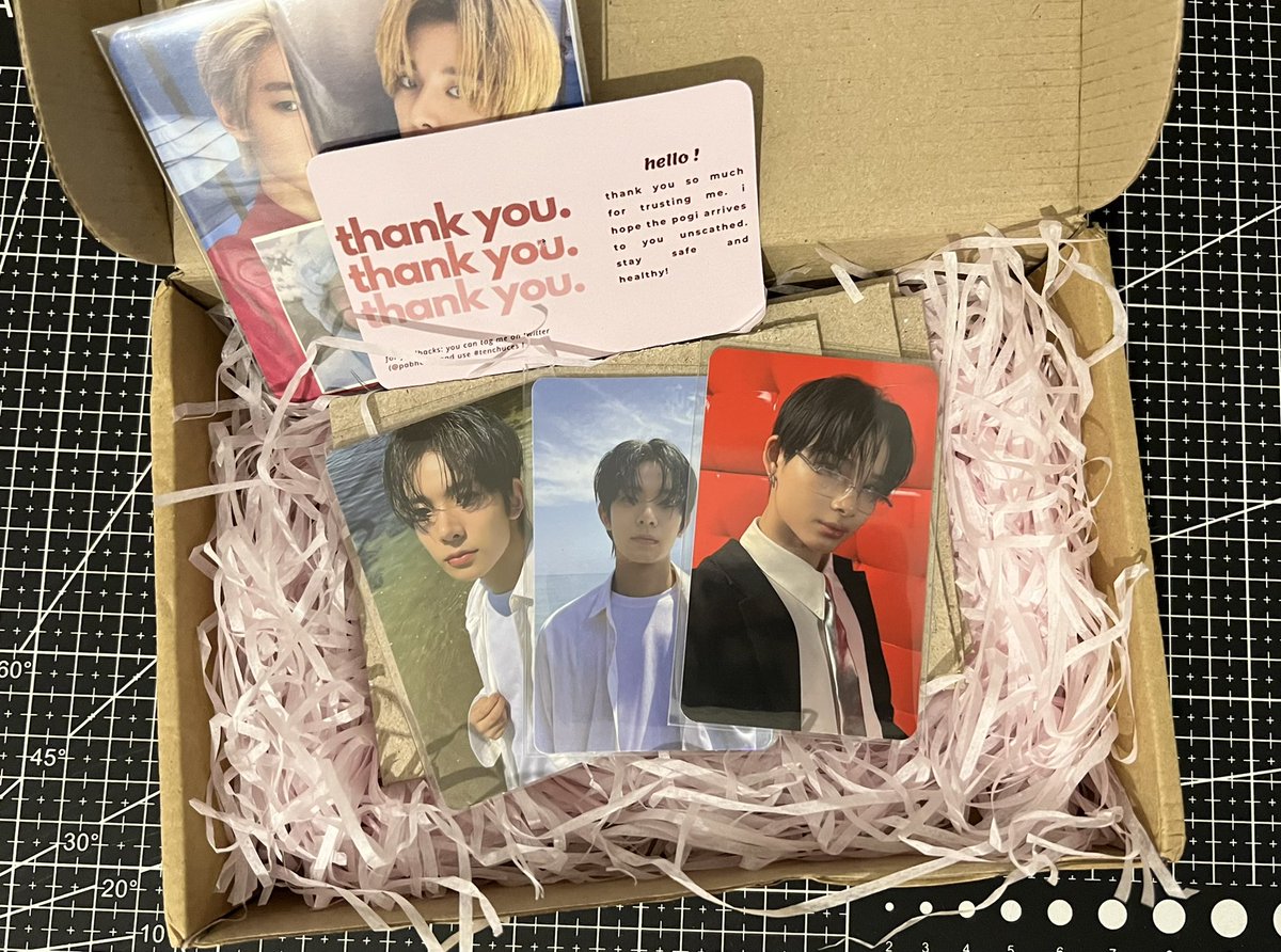 jayhooncart_'s tweet photo. β‘ #vee_unboxing β‘
super late feedbacc ! thank u so much for letting me adopt your jowa and the baby riki as well (from @jakeyshaul)
super hassle-free transaction as always ++ grabe the (new??) packaging 10000/10 love it sm!!!
β€· #tenchuces, @pabheeli https://t.co/coPhakitSd