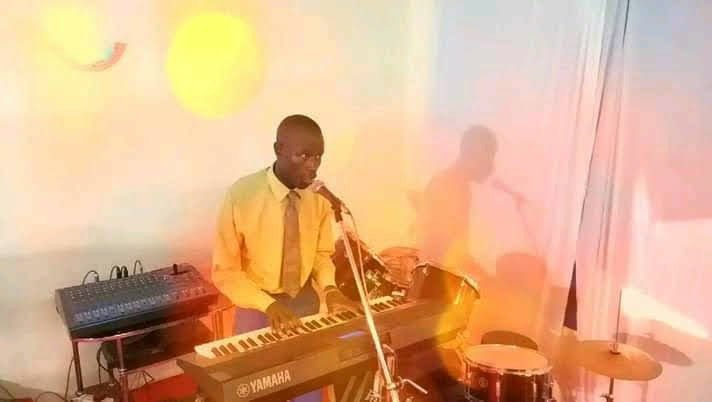 OchiloBro's tweet photo. Tunaleta sifa zetu kwako, maana wewe ndiwe Mungu mkuu, tunaleta sifa zetu kwako Bwana, join us Tomorrow @visionofglory kawangware starting 2pm for this and more.
@paullynavs @OchiloBro @OchiloEnoch https://t.co/Re6wX3Sc9k