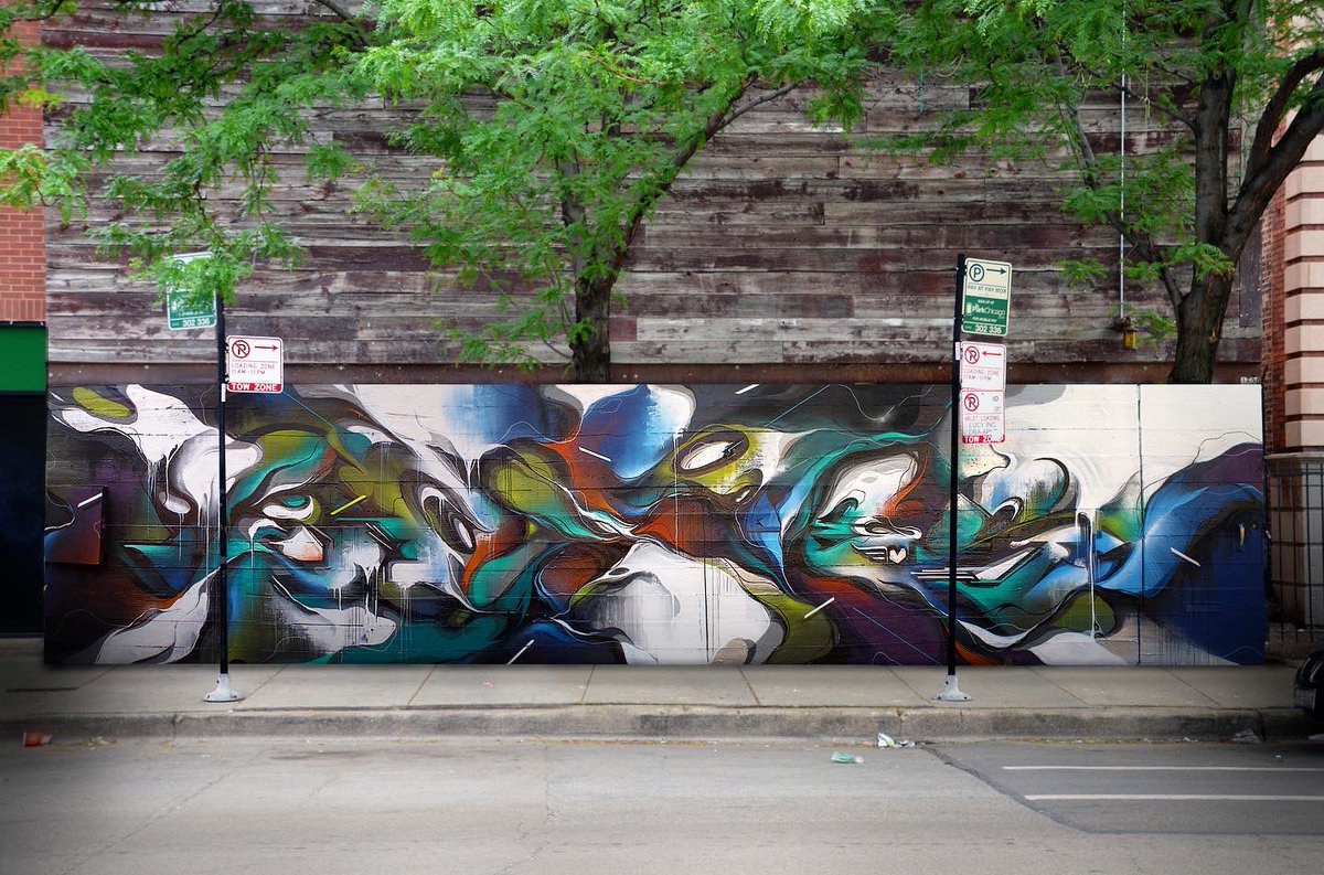 Digitaldoes's tweet photo. Flashback Friday.
This week: Chicago, USA 🇺🇸 2015
Leading up to my first solo show ‘Transition’ in the United States I painted this piece in the streets of Chicago.
#graffiti #chicago #violethour #artist #artistunite https://t.co/rwzG6oySf2