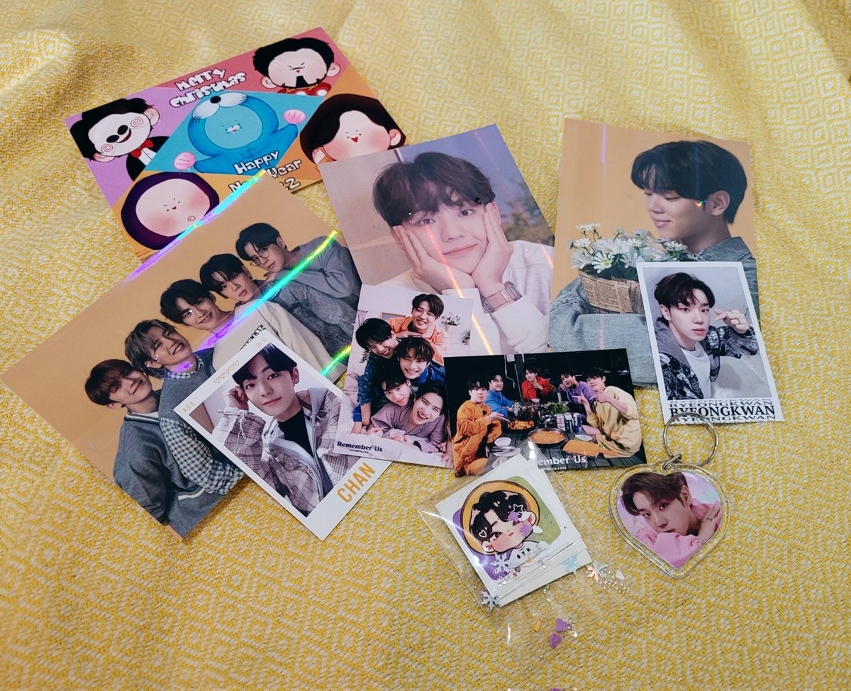 CHERCHAYA's tweet photo. ได้รับกิ๊ฟอะเวย์แล้วนะคะ น่ารักมากๆเลย ขอบคุณมากนะคะ 💙💜❤🧡💛🍀🥺
@ACE_PROJECT_TH  #ACE https://t.co/SNTTJIsFS0