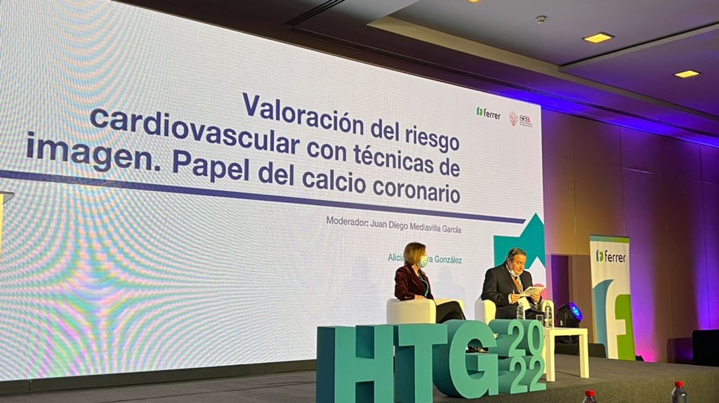 sea_es's tweet photo. #HTG2022
La utilización de #score #calcico esta indicado en #pactes con #riesgoCV moderado para estratificar apunta la Dra. Maceira https://t.co/iCYBEb4F2f