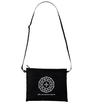 Moi dix Mois: 20th anniversary collectibles become available for