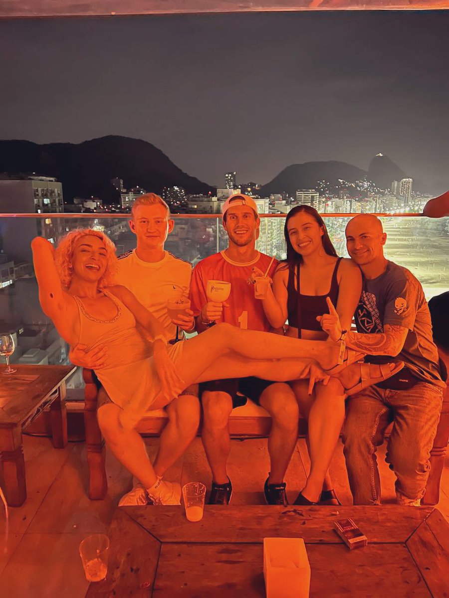 Only legends on the pic
<a href="/pjconleyy/">PJ</a> <a href="/camiinthisthang/">cami</a> <a href="/rime_salmi/">🌸 Rime Salmi 🌸 🔜 Binance Week + Solana BP</a> <a href="/joshMADinArt1/">MAD Josh</a> 
💙🦋