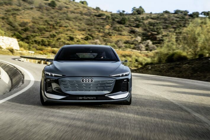 Autonytt's tweet photo. Audi A6 Avant e-tron concept https://t.co/8scDzrvW1x https://t.co/n5vEgFtVtq