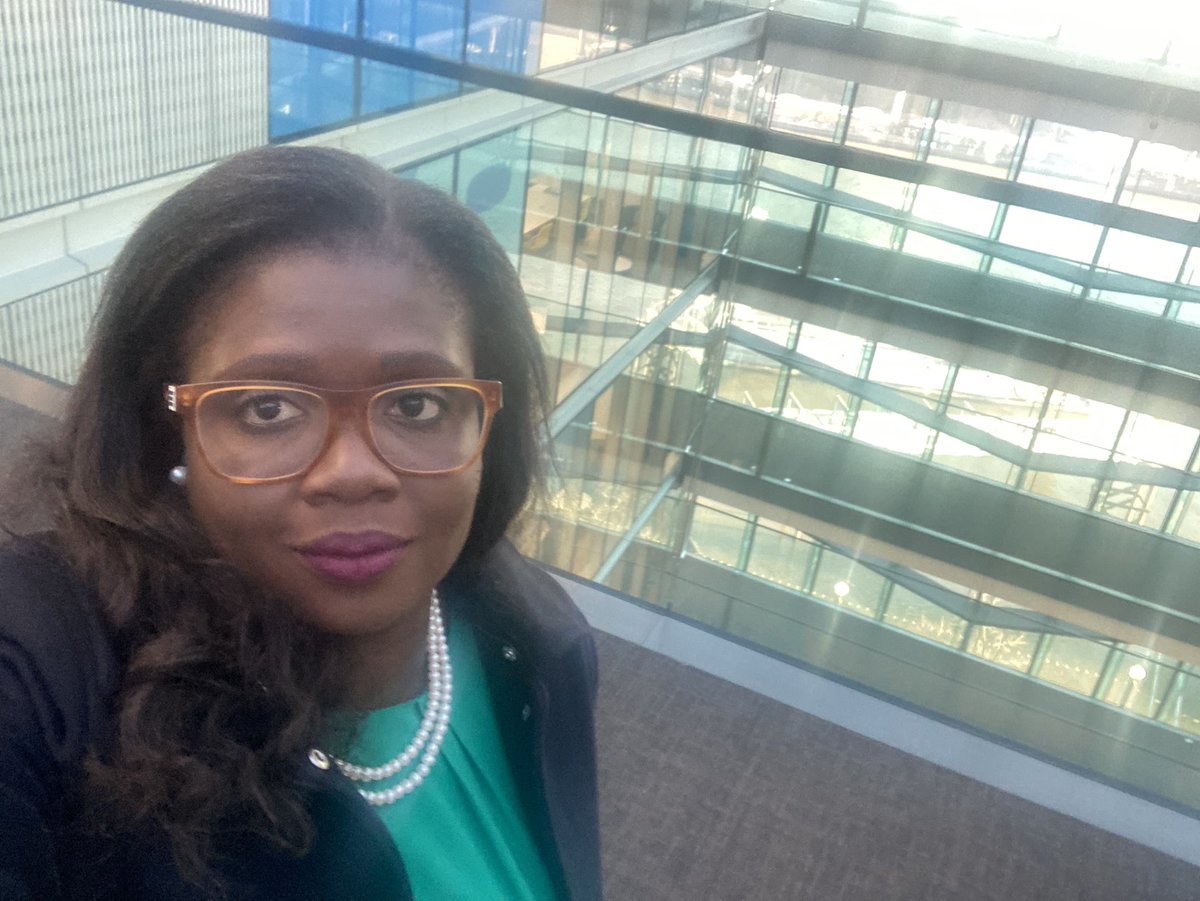 ololade1524's tweet photo. Had a great time hosting this #hybrid event yesterday discussing #InvestmentRiskManagement in #PrivateMarkets. Started the day with a 6am meeting and arrived in #EY #MLP at 7am to prepare for my guests. Thanks to @Hilton More London for the #ExecutiveRoom adjacent to EY offices https://t.co/v89R6vCljt