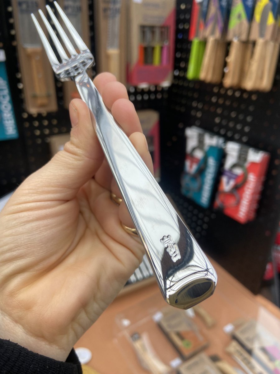 emslieshop's tweet photo. The Opinel Cutlery set has landed, we have been very excited about this and now it is here in our hands we have treated ourselves to some, I think you should too ๐คฉ #opinelcutlery #opinel #emslie #altymarket #altrincham @altrinchammkt https://t.co/hm2EB9McUK