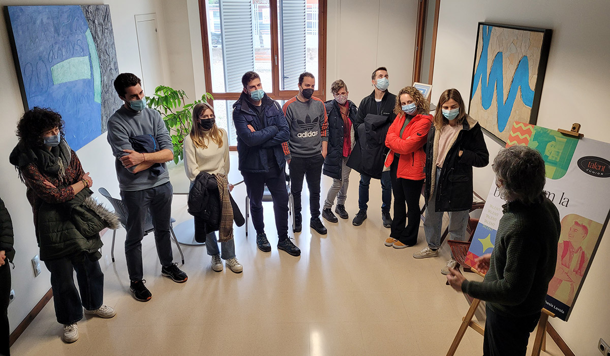 PerePousSerrat's tweet photo. A @Lavola1981 estem d'estrena.🙂
Estrenem el programa "talent jove".💡
16 joves que s'han incorporat darrerament a l'empresa, participen en un procés de #formació i integració.
#ecoedifici
#Manlleu
#persones
Compromís #social i #ambiental https://t.co/MJEy3uL1W8