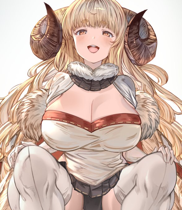 ▼Fantiaで衣装4種類の差分とか着せ替えとか公開中です (2/2)
https://t.co/zujLsZu1Pf 