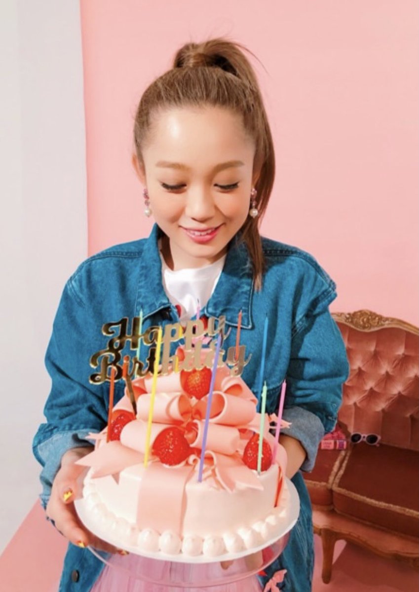 knyn__my's tweet photo. HAPPY BIRTHDAY🎂❤️
今日も幸せでいてくれてますように💐 https://t.co/TIMxSxlEFL