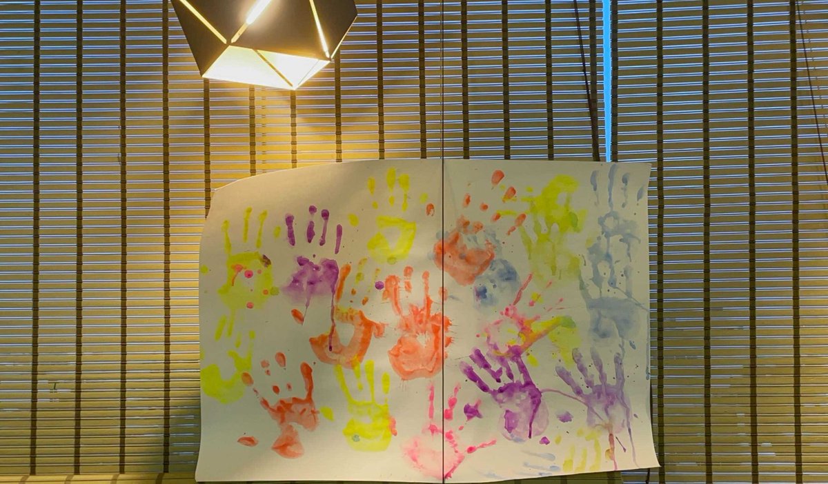 kutumbapp's tweet image. "Colors being the most important element of our lives, cheers to our marvelous team. @kutumbapp wishes you a very Happy Holi!"
#होली #holi2022 #kutumb #officeculture #holiparty #officelife #life #colors #foodandbeverage #thandai #funatwork #funday #festivalofcolours