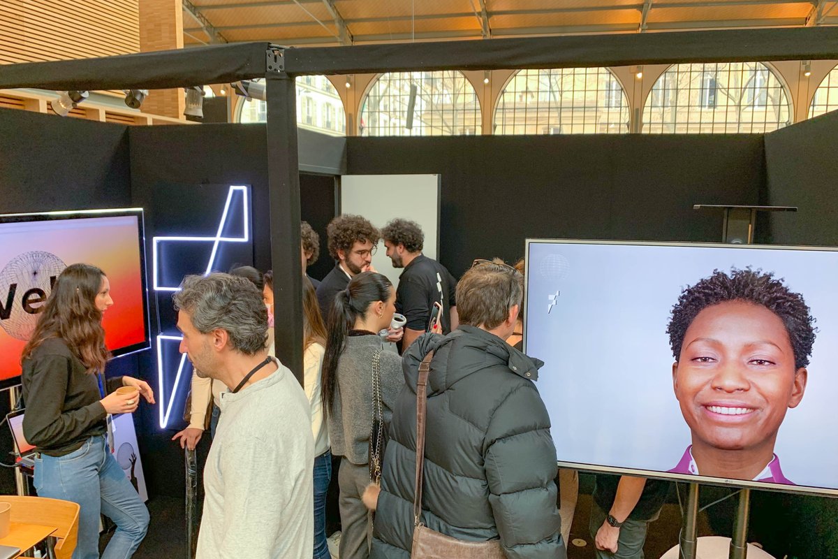 Fabernovel's tweet photo. Entrez dans le #Métavers avec nous !
Ces jeudi 17 et vendredi 18 mars, nos experts vous accueillent au #SalonVirtuality au Carreau du Temple à Paris, pour vous emmener à la découverte d’expériences (très) immersives.
Venez nous rencontrer !
Inscriptions 👉https://t.co/hPtCn00mtF https://t.co/gdsEqHeK0k