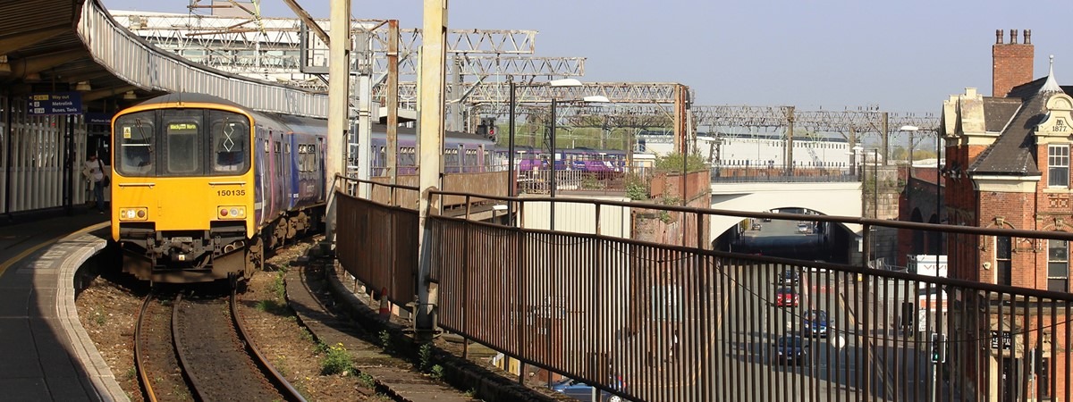 cnc_repairs's tweet photo. The government has announced an £84m funding package which is targeted at increasing the reliability of trains in #Manchester and the #NorthWest:
➡️https://t.co/dzeUx8exeY

#UKMfg #GBMfg #Rail #RailIndustry https://t.co/HPAehfXNgL