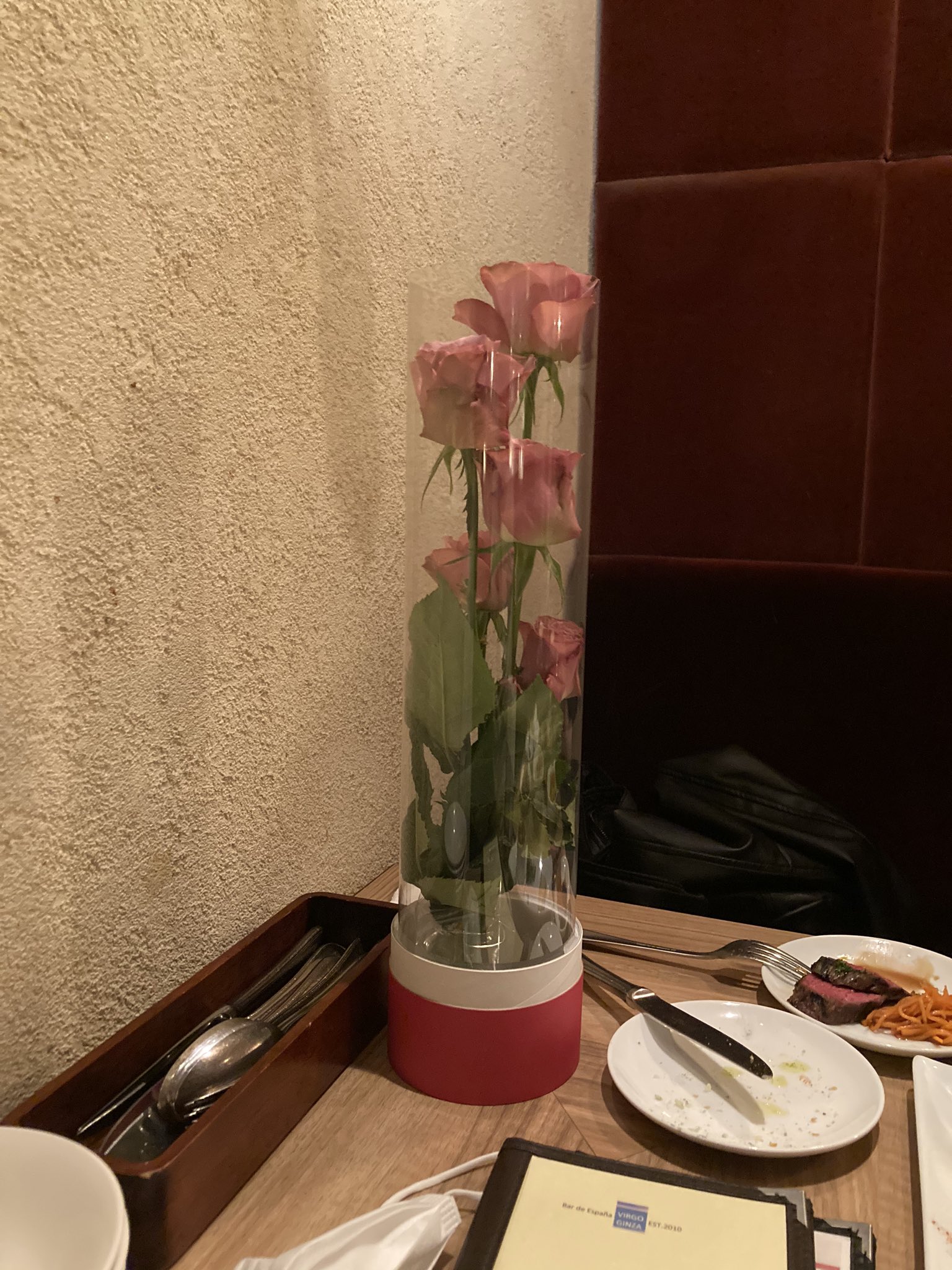 Luvhana 花は女性を笑顔にします それを見る男性を笑顔にします 全く実用性のない 花 は平和の象徴 の気がします みんなで生命ある花の写真を投稿して 戦争の終結を祈りませんか 花 フラワー 反戦 戦争反対 平和 T Co U399ys8xnl Twitter