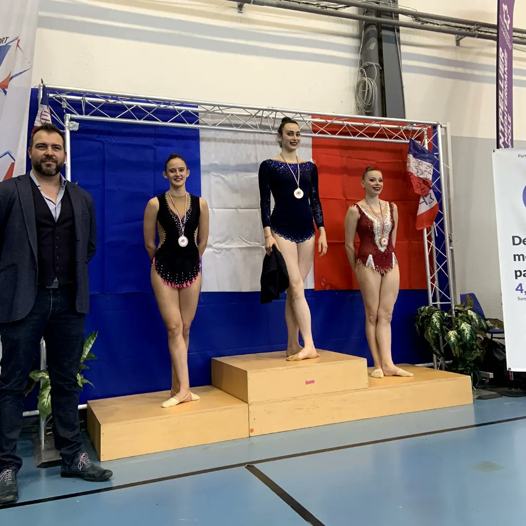 Bravo à nos étudiantes qui ont brillé au Championnat de France Universitaire de gymnastique rythmique !

🥇Championnes de France en duo : Marie Navone et Lisa-Marie Bouvier

🥈Vice championne de France en individuel à la corde : Marie Navone

#championnatdefrance #gymnastique
