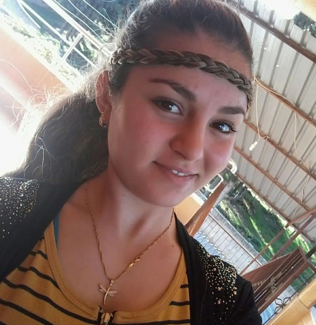 Semira Arslan 14 yaşında gelinlik 17 yasında kefen giydi. Töre kurbanı oldu. Fulya Öztürk helal olsun size. #FulyaileUmudunOlsun #semiraarslan