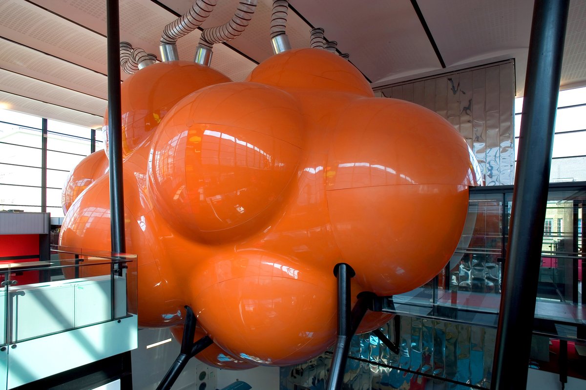CentreoftheCell's tweet photo. Welcome @WetherbySenior. Our STEM pod is ready and waiting to show you all the wonders of cells. https://t.co/HEhi1BElyP