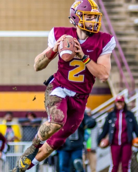 jacobstrinate2's tweet photo. All thanks and glory to God 🙏🏽 I would like to thank my family, my teammates, and those who have helped me get to this point 🙏🏽 blessed to announce that I am 100% committed to Central State Univeristy 🏈‼️ @GO_MARAUDERS @CoachWhitley5 #GoMarauders https://t.co/oxIslM1Hxq