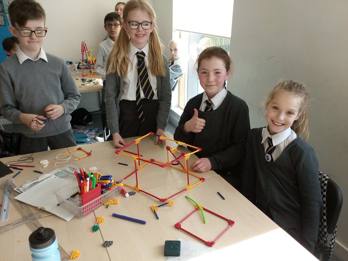 stclarespserc's tweet image. STEM afternoon. We were challenged with creating a Scottish castle using K'inex and a specific design brief. We were able to self asses our work using the success criteria.  #ERCSTEM