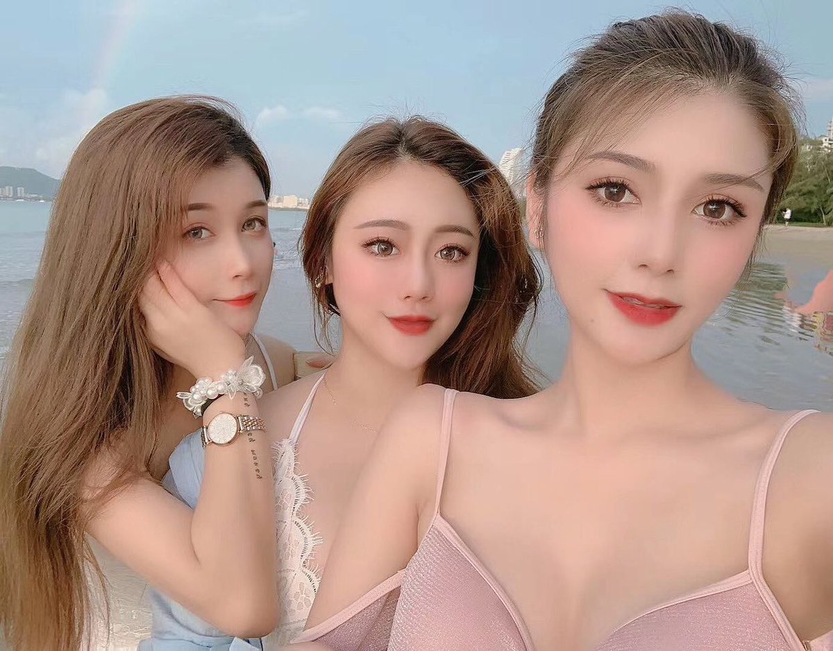 Stephan64902341's tweet photo. I had a lot of fun with you these two days, my good girlfriends, I wish our friendship a long time https://t.co/h0PKzxornj