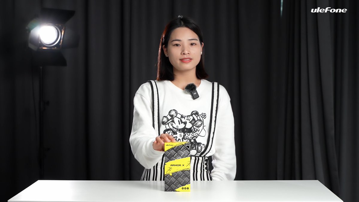 UlefoneMobile's tweet photo. The Armor X10 Pro was just released lately, and as an updated version of the Armor X10, does it has any bright spots? Do you want to see the unpacking of the brand new model? What would be packed in the box?
Check the unboxing: https://t.co/G6AyCphu42
#Ulefone #ArmorX10Pro https://t.co/oYUT4tLunw
