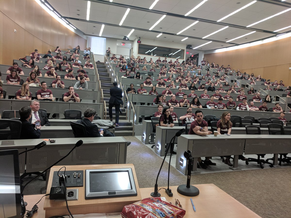 Boviethat's tweet photo. Shout out to #LKSOM MS4s who are currently sitting in #MERB waiting to open their letters #templemade #matchday2022 - we remember the #excitement #anxiety
#Matchday2018 throwback
@Drewmergency @SDach416 @Kristie_Bauman @VaidahiP https://t.co/khkZBjtkjC