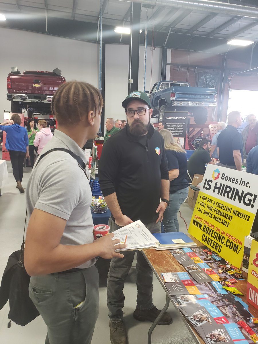 MidAmDisplay's tweet image. Thank you to everyone who came by our booth during Ranken&apos;s Job Fair. 

We enjoyed getting to meet you and hope to see you again as future employees. 

In case you missed us at the event, you can apply for jobs online by following the link:

midamericadisplay.com/careers/
.
.
#jobfair