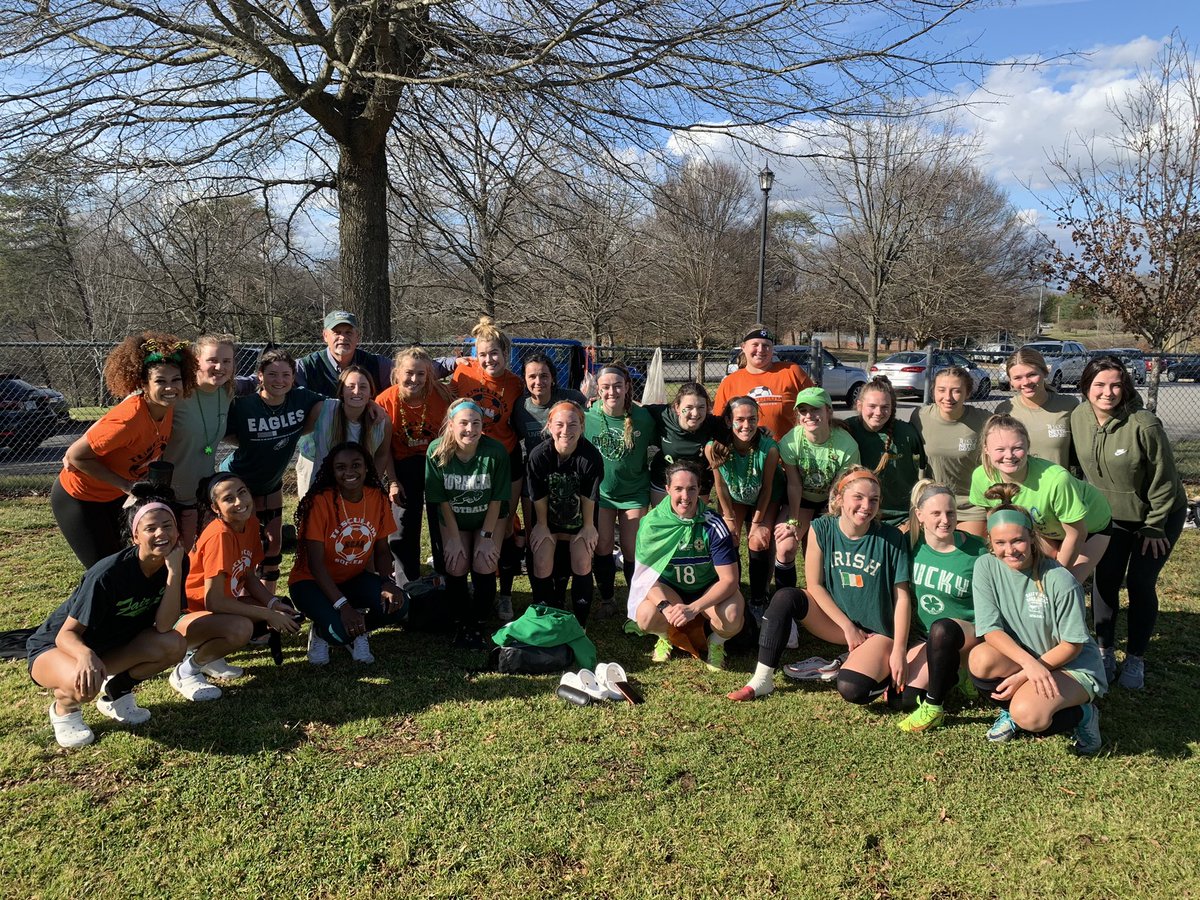 Yesterday’s practice was marked by our Head Coach’s, Mike Joy, birthday 🥳 and St. Patrick’s day ☘️ 💚