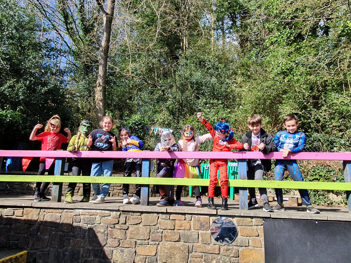 AbbeyPrim's tweet photo. Lots of Comic Relief fun today in Mrs Hanks' Class. Even better that the sun has come out for it! #TeamYr4 #RND2022 #comicrelief #Article12 https://t.co/w1hihUVVAJ