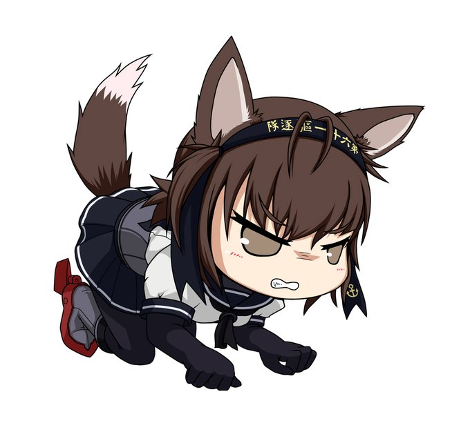 初めて描いた初月と最近の初月 