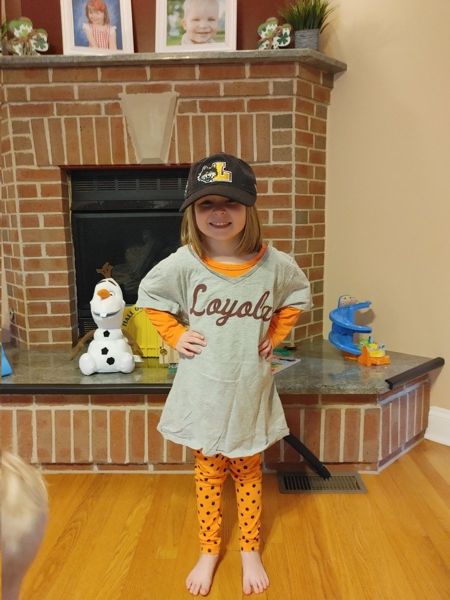 Heather Hellstrom tweet media