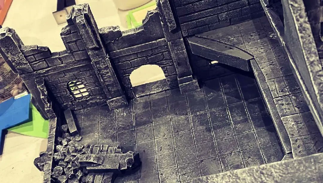 TabletopLand's tweet photo. This guy's builds are nuts!

#ttrpg #wargaming #tabletopgaming #tabletop #WarhammerCommunity #warhammer #wh40k #40k #terrain #ttrpgcommunity #RPG #crafts #handmade #miniatures #miniature #dndart #DnD #savageworlds #dnd5e #pathfinder2e https://t.co/ydevGL76AR